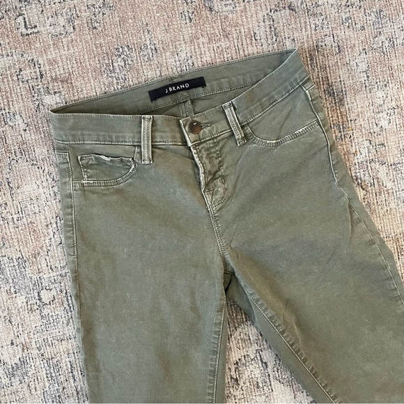J Brand Skinny Leg Low Rise Jeans Distressed - Picture 5 of 9